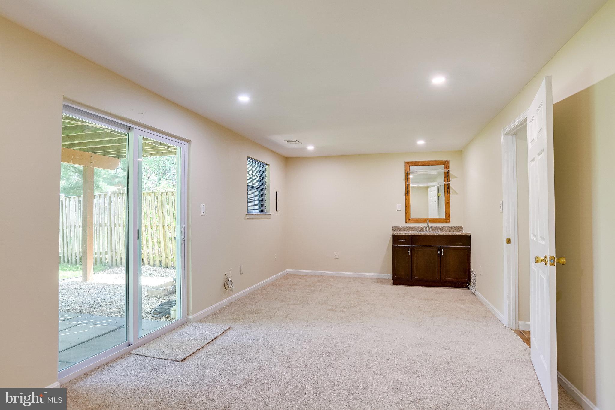 COUNTRYSIDE - Residential Lease