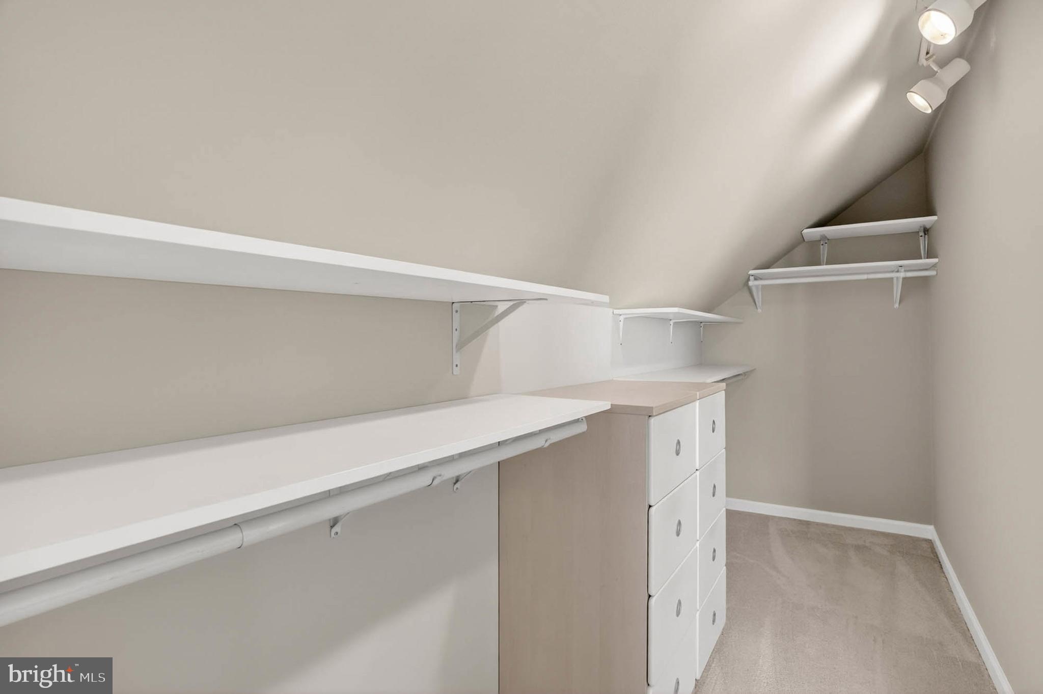 CLARKSVILLE HUNT - Residential