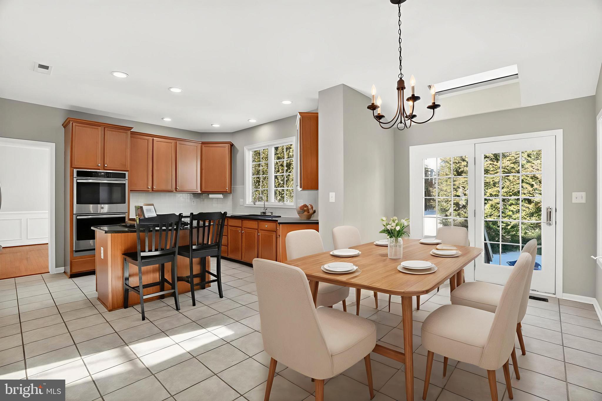 CLARKSVILLE HUNT - Residential