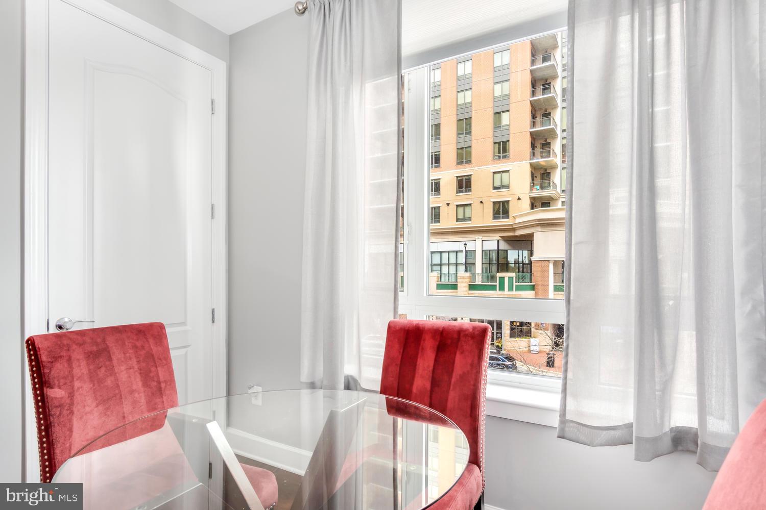 GRANDVIEW AT ANNAPOLIS TOWNE CENTRE - Residential