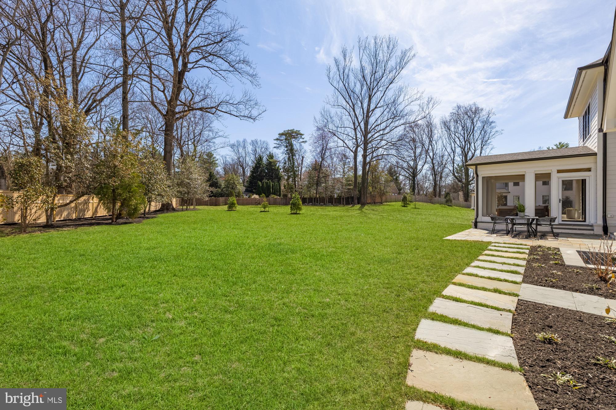 ARROWOOD - Residential