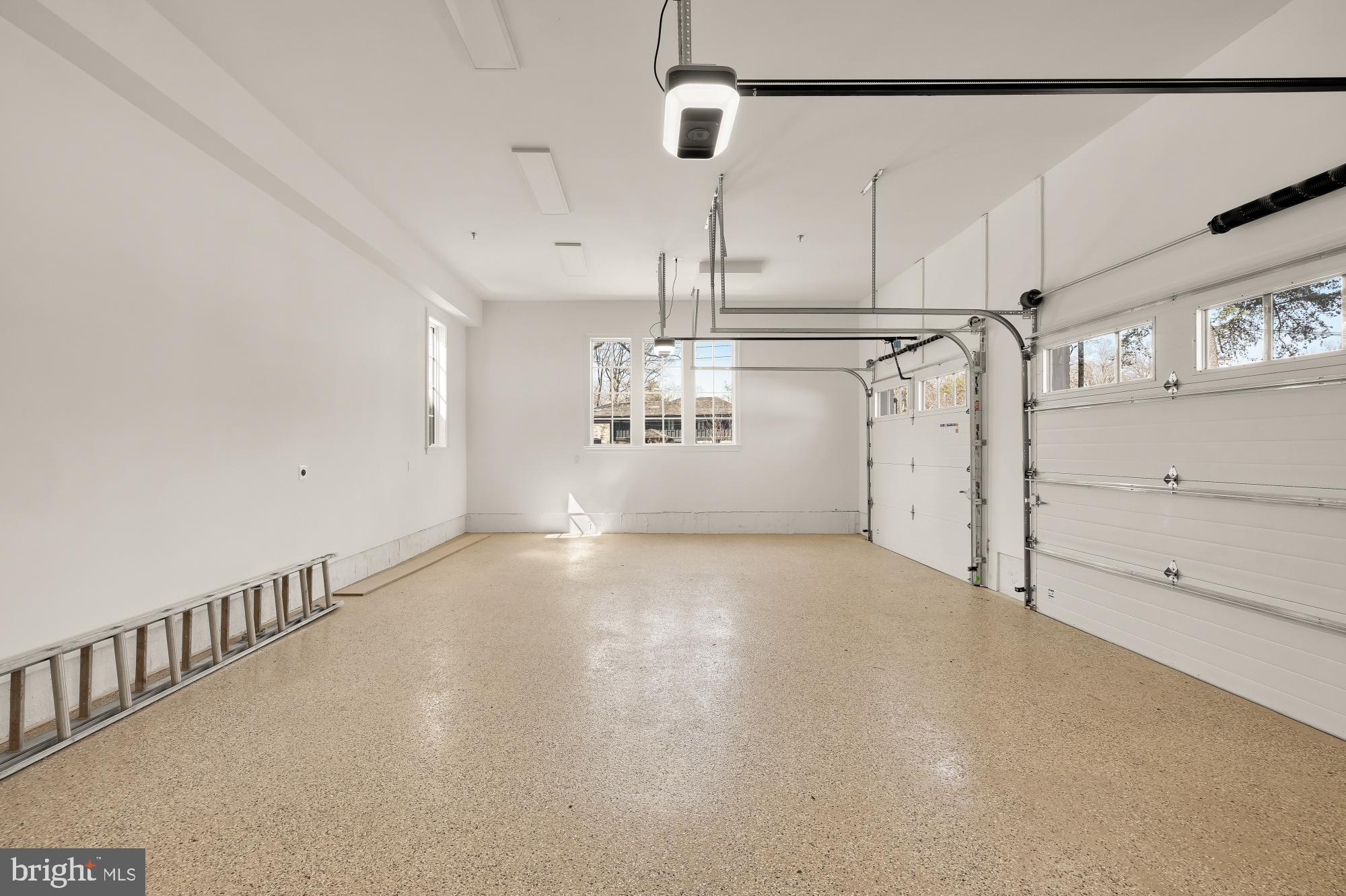 ARROWOOD - Residential