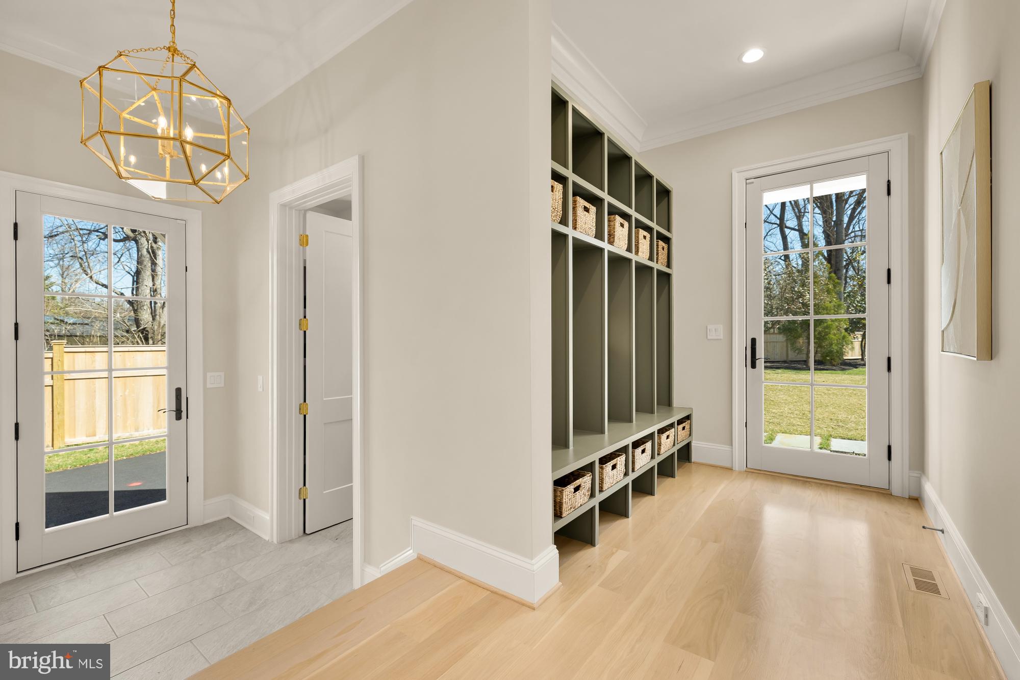 ARROWOOD - Residential