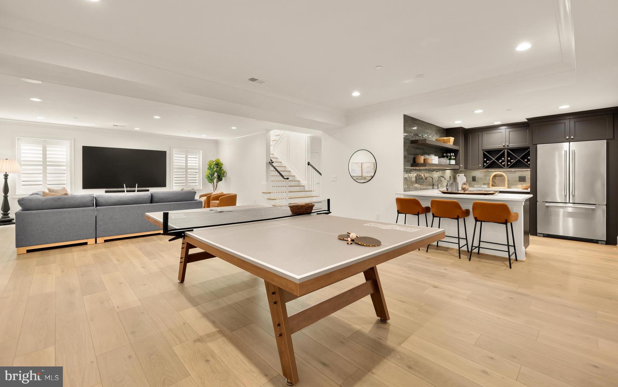 ARROWOOD - Residential