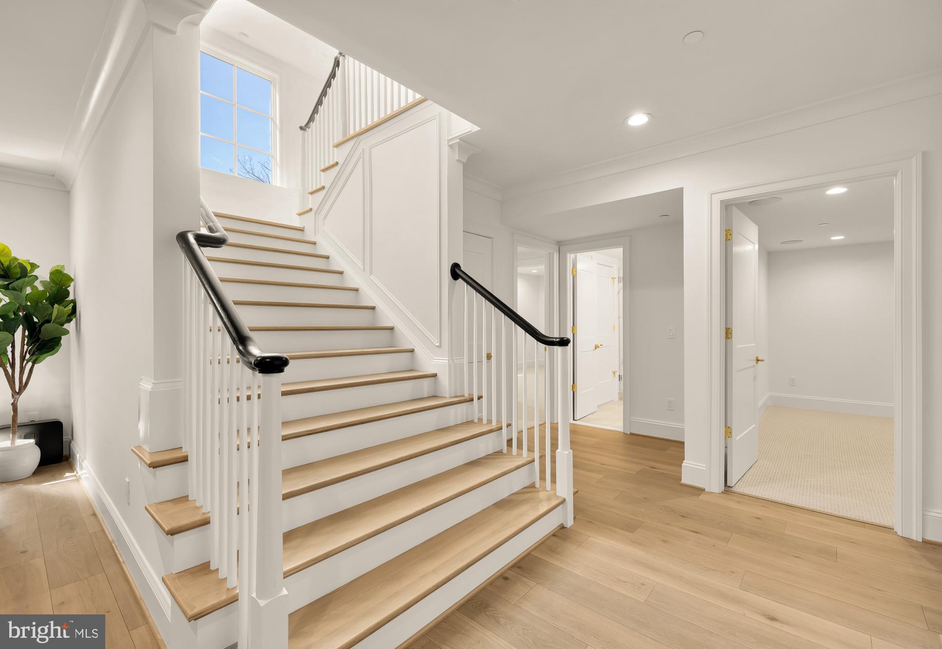 ARROWOOD - Residential