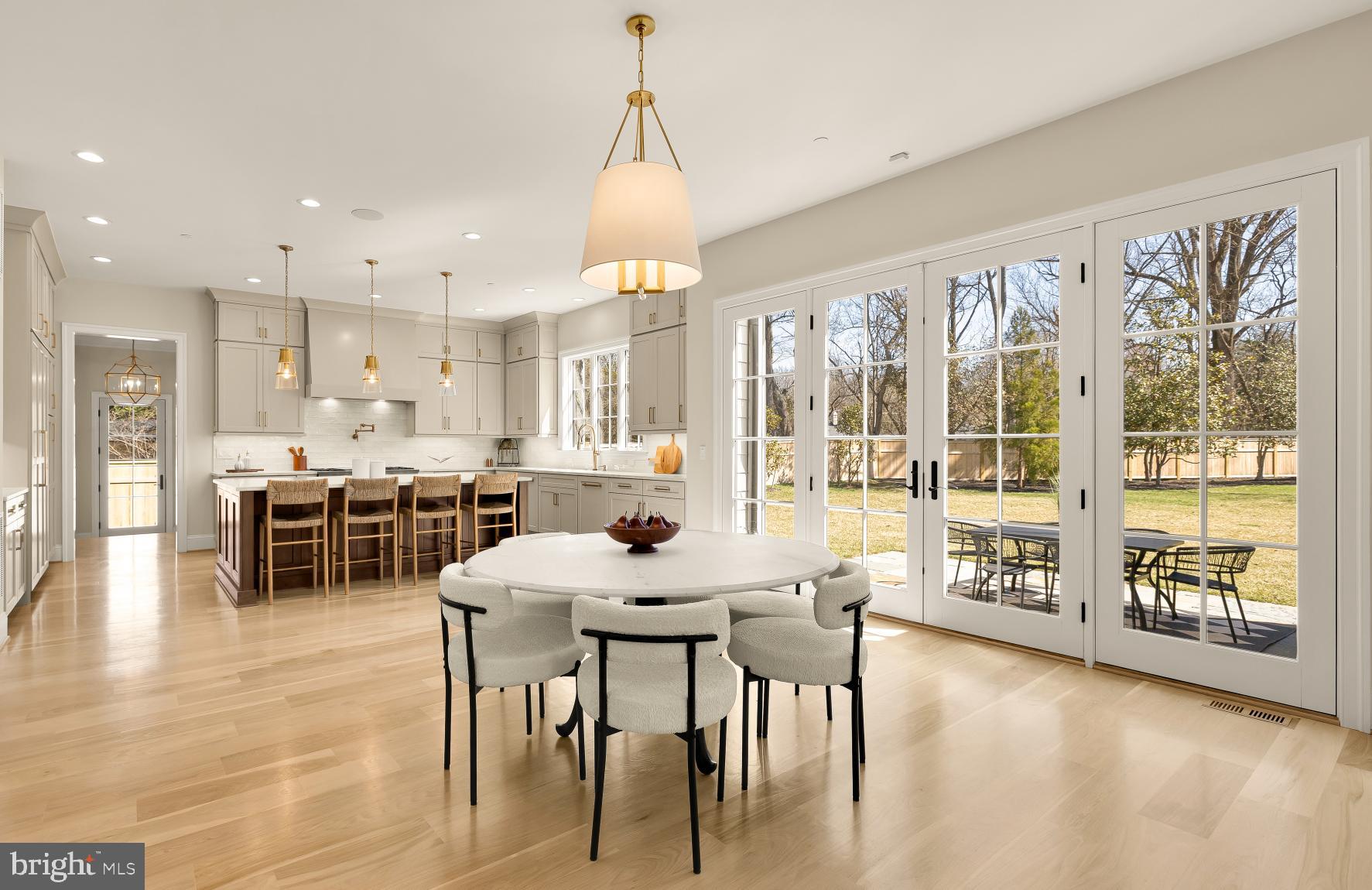 ARROWOOD - Residential