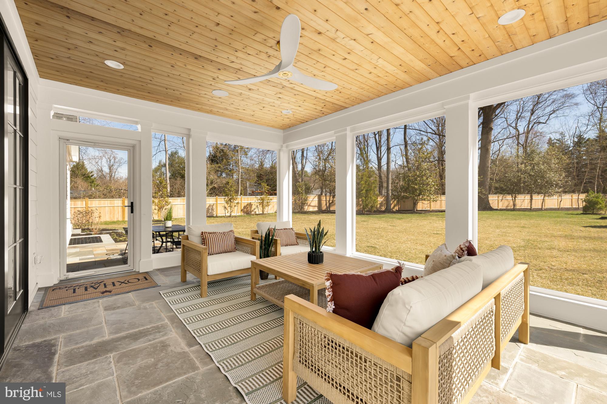 ARROWOOD - Residential