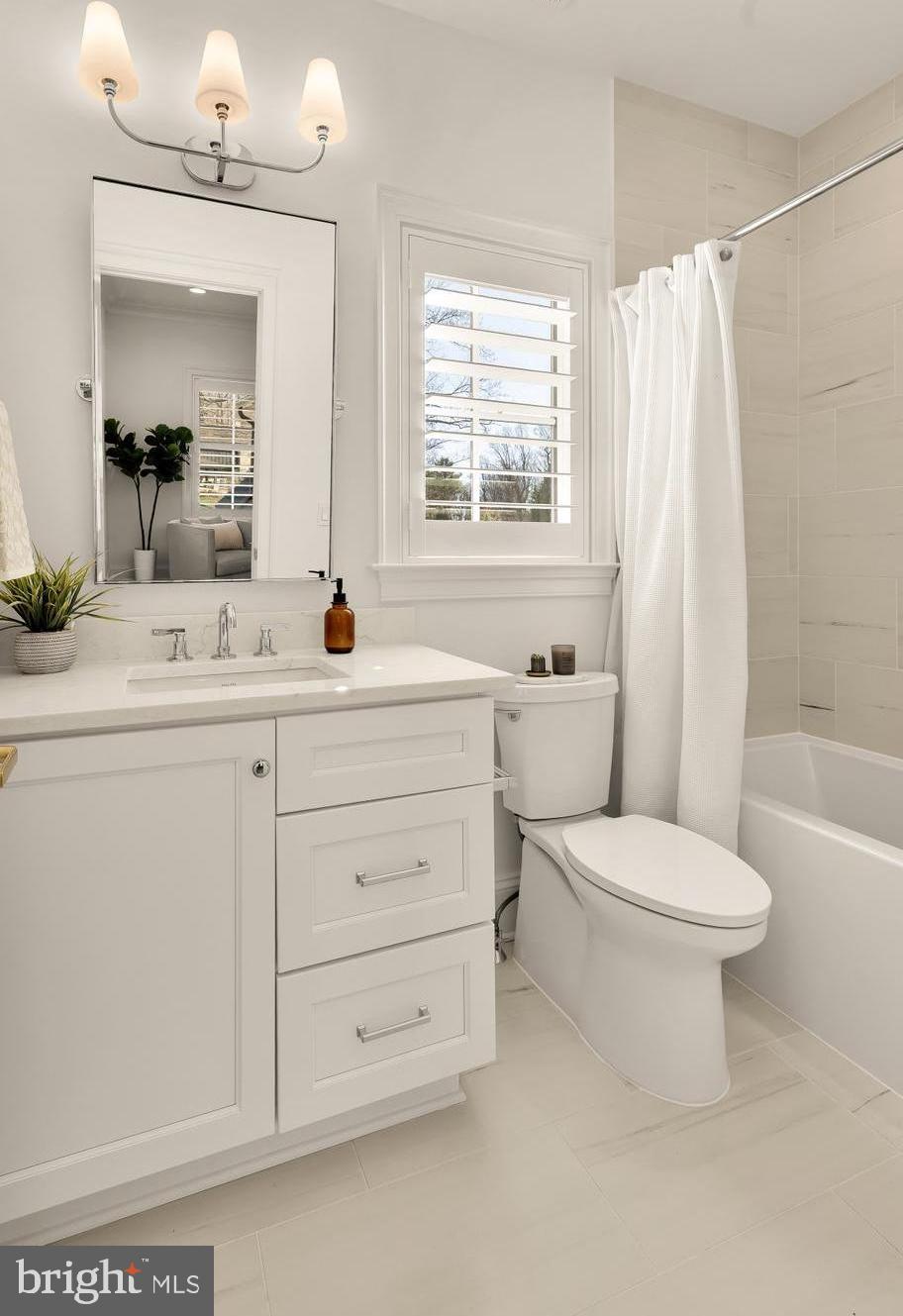 ARROWOOD - Residential