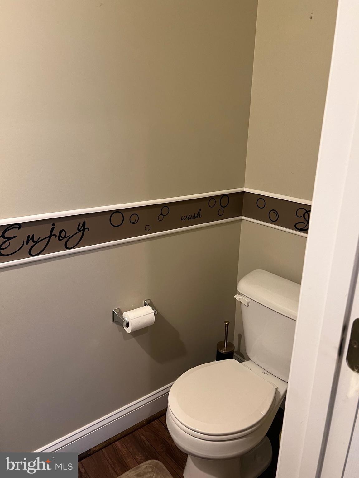 HAMMONDS MILL - Residential Lease