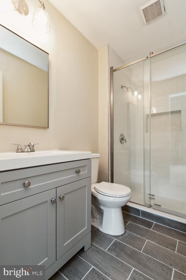 BLAKELEE - Residential