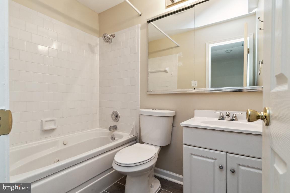 BLAKELEE - Residential