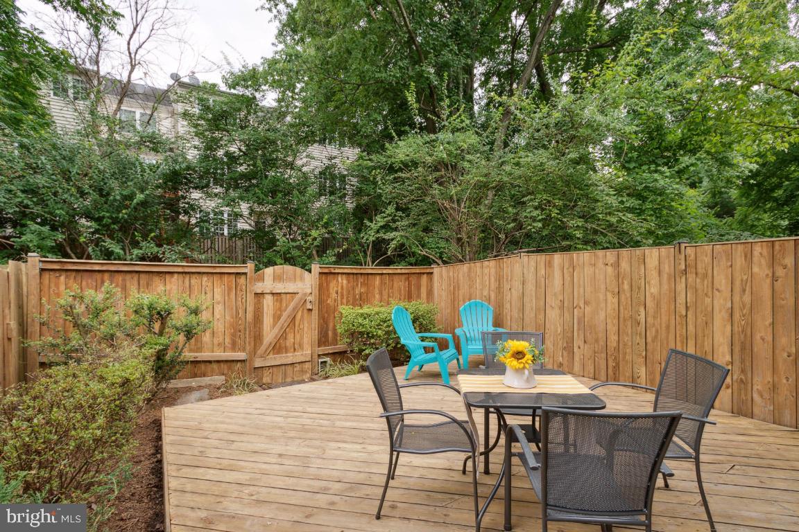 BLAKELEE - Residential