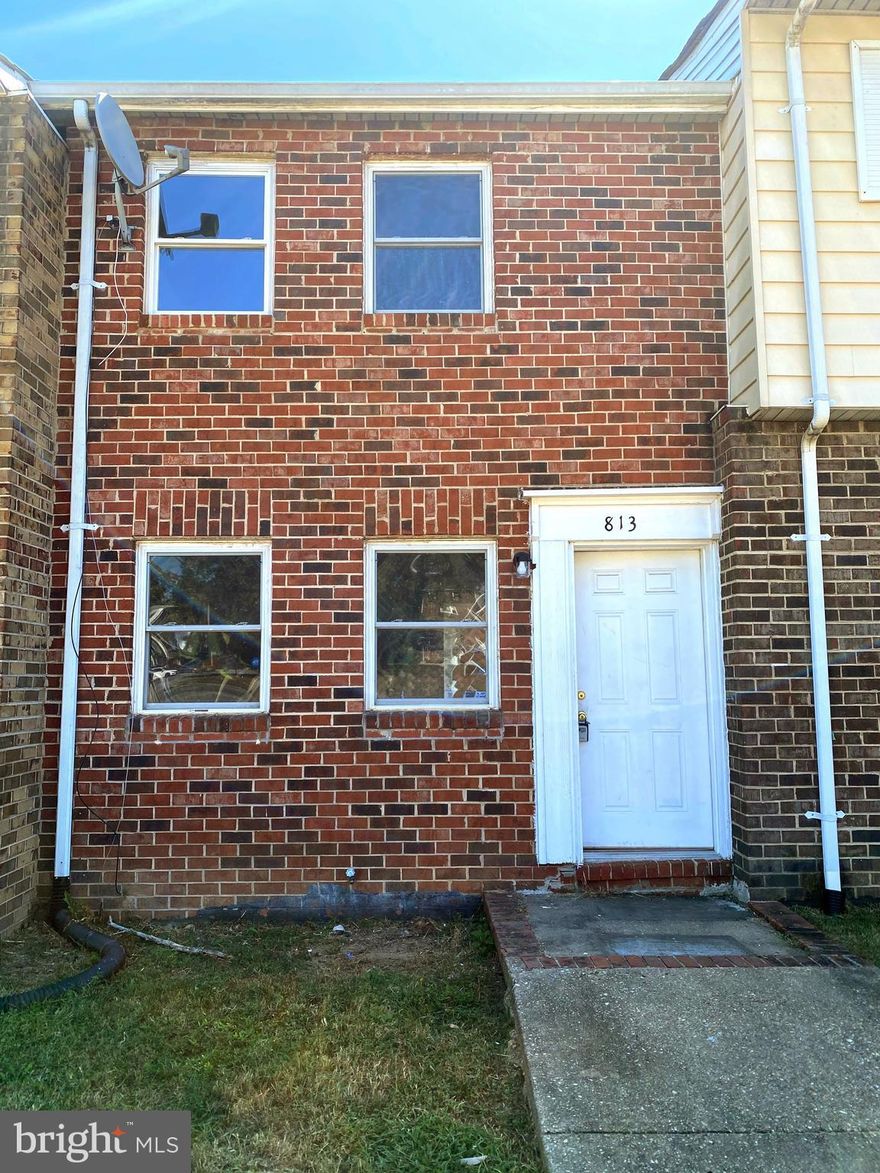 This all-brick, three-level townhome offers two bedrooms and one and a half bathrooms in a convenient South Stafford location just off Route 17. The home provides easy access to I-95, commuter lots, schools, and nearby shopping. Inside, the space features vinyl flooring along with neutral white walls and cabinetry, creating a simple and versatile backdrop. The finished basement includes a bonus room and opens to a fully fenced backyard, offering additional living space and flexibility. This home combines a practical layout with a location well suited for daily commuting and everyday convenience.

**Listing photos taken prior to the most recent tenant's occupancy. 
----------------------------------------------------------------------------------------------------------------------------------

CREDIT: All Credit Considered
PETS: Yes, case-by-case.
PET FEE: $450/pet non-refundable fee
VOUCHERS: Housing Choice Vouchers accepted
UTILITIES: Tenant Pays All
APPLICATION FEE: $65 per applicant
SECURITY DEPOSIT:  Minimum One month's rent (Please note that in certain cases, a double deposit may be required)
RESIDENT BENEFIT PACKAGE: $25/month
LEASING FEE:  $125 One time due with Move-in Funds.