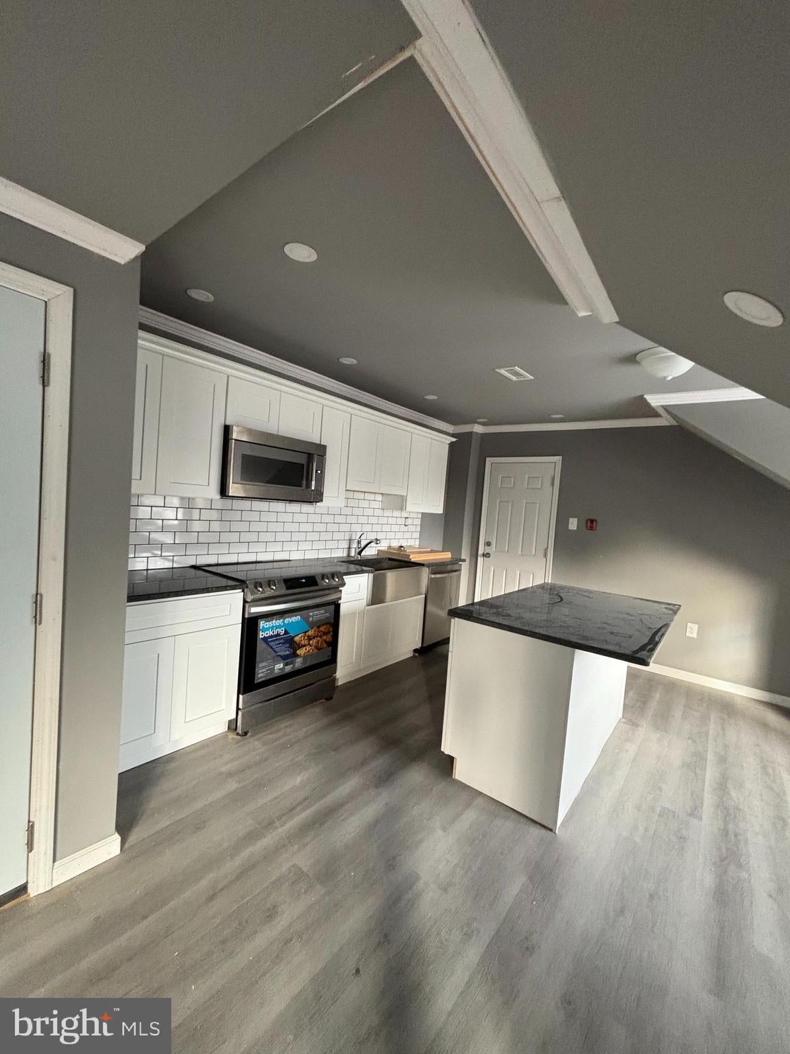2025 N 62ND STREET 3RD FLOOR