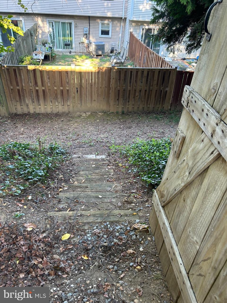 NEWINGTON STATION - Residential