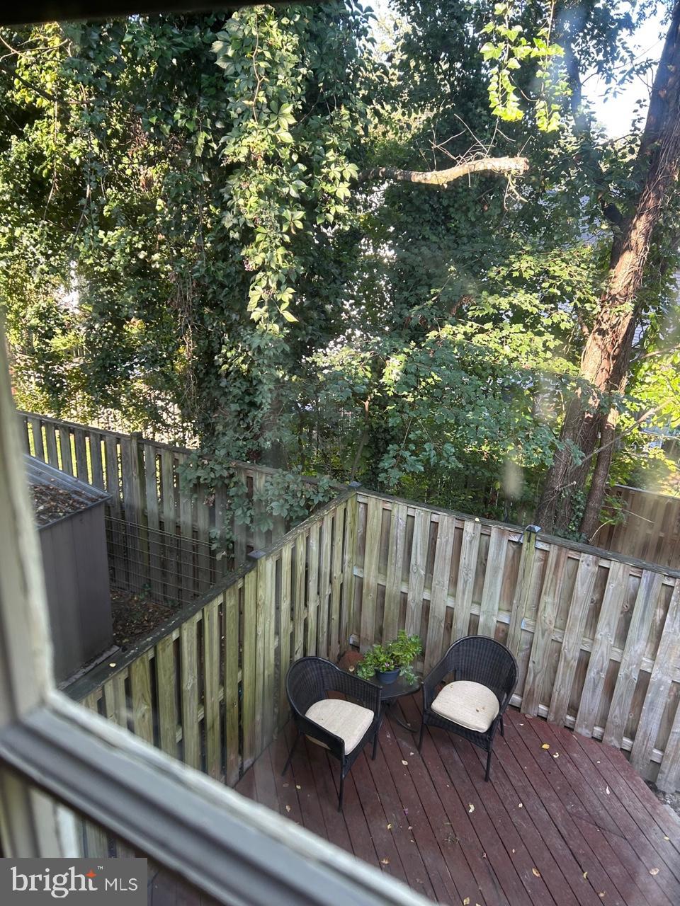 NEWINGTON STATION - Residential