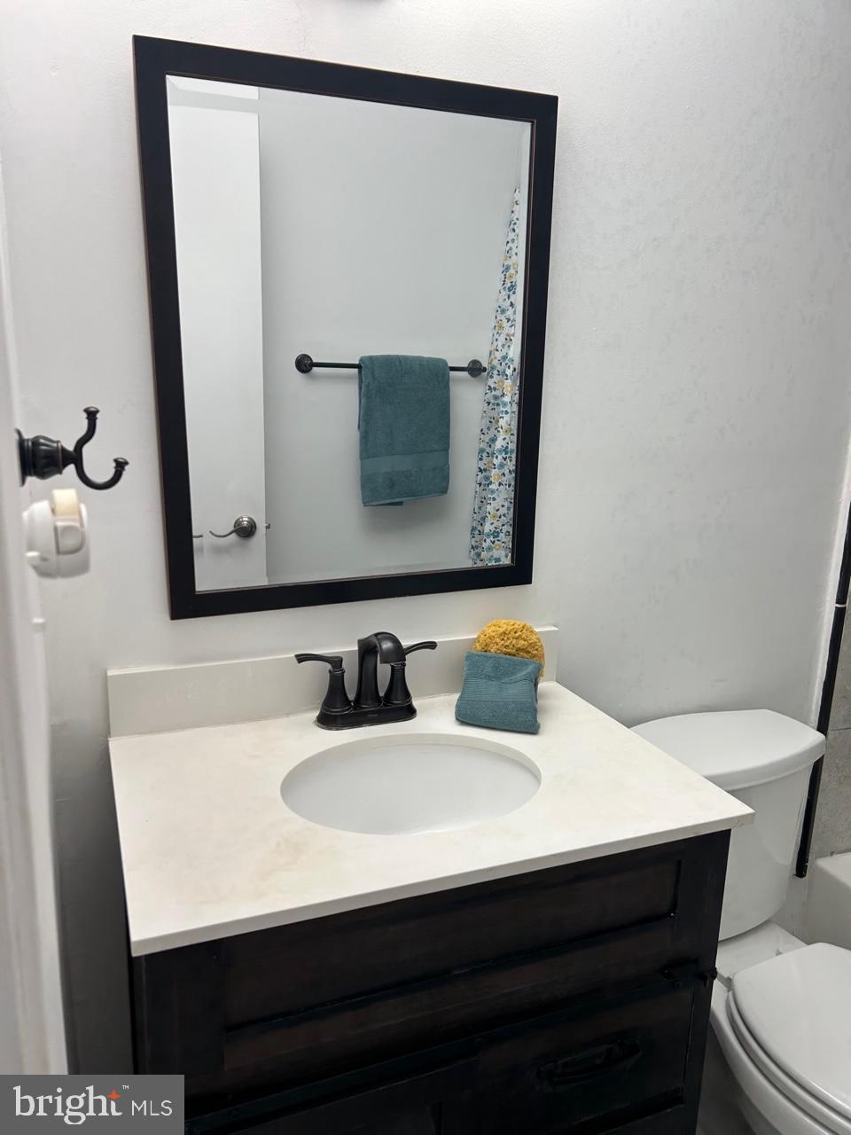 NEWINGTON STATION - Residential