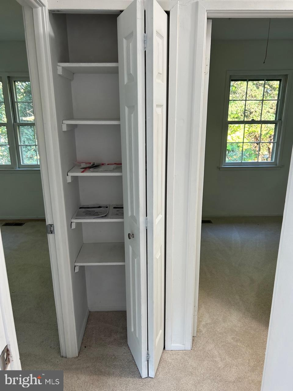 NEWINGTON STATION - Residential