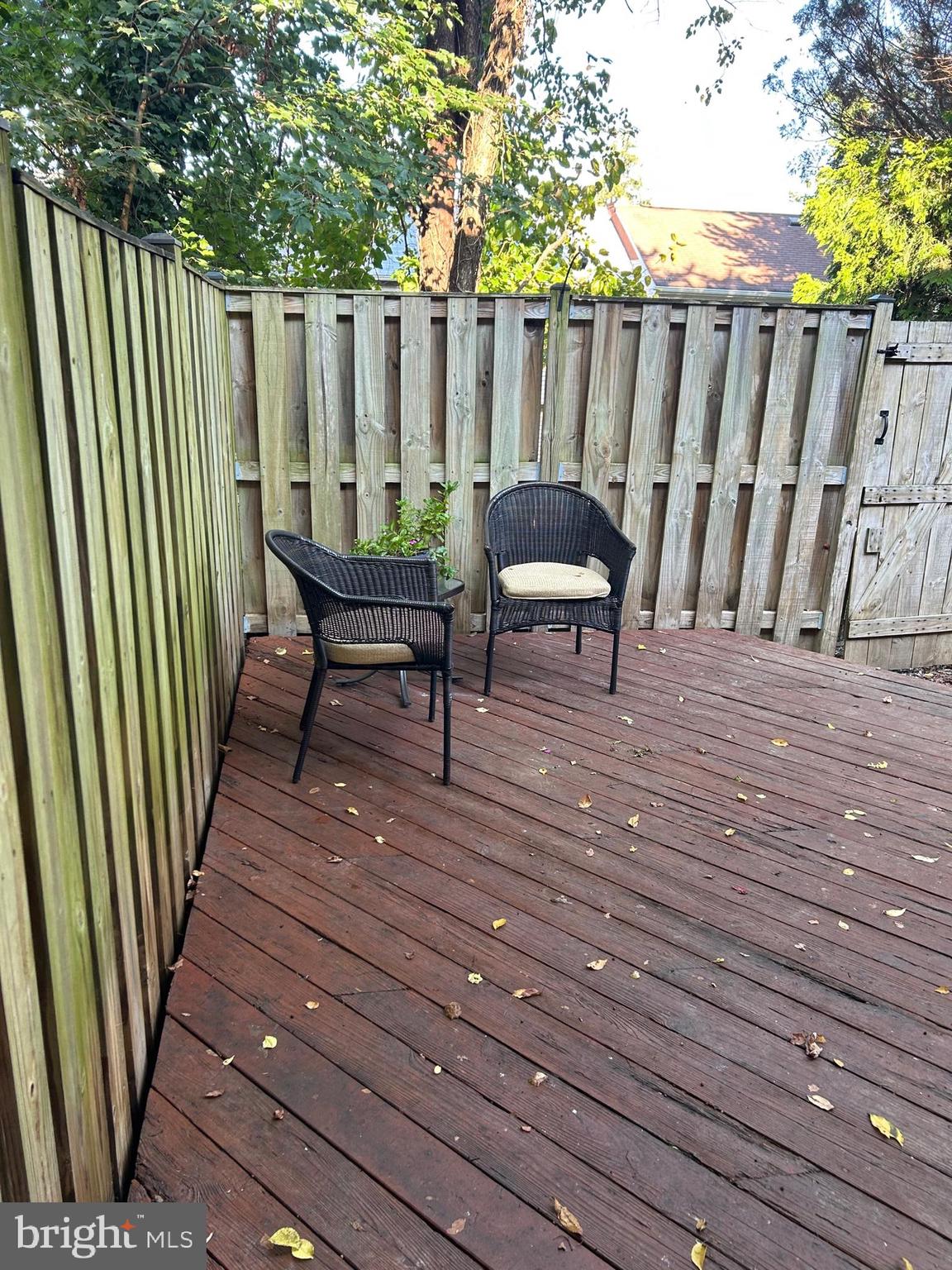 NEWINGTON STATION - Residential