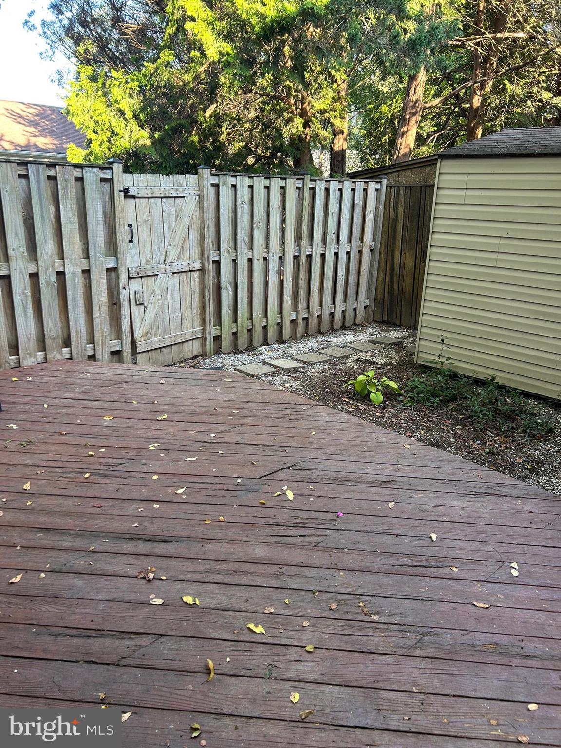 NEWINGTON STATION - Residential