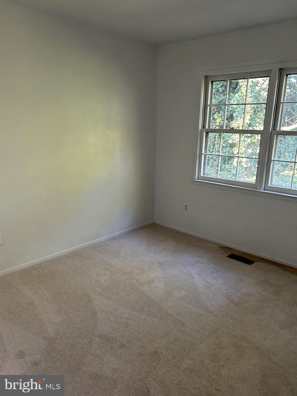 NEWINGTON STATION - Residential