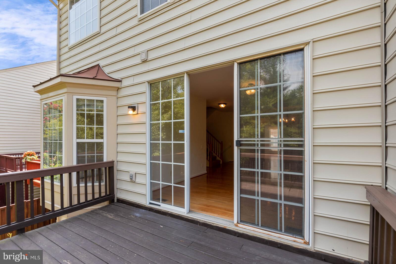 TOWNES AT MANCHESTER PARK - Residential