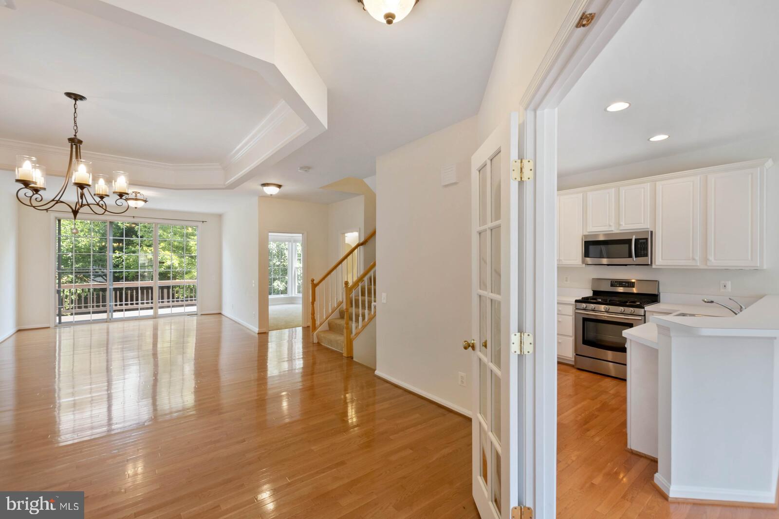 TOWNES AT MANCHESTER PARK - Residential