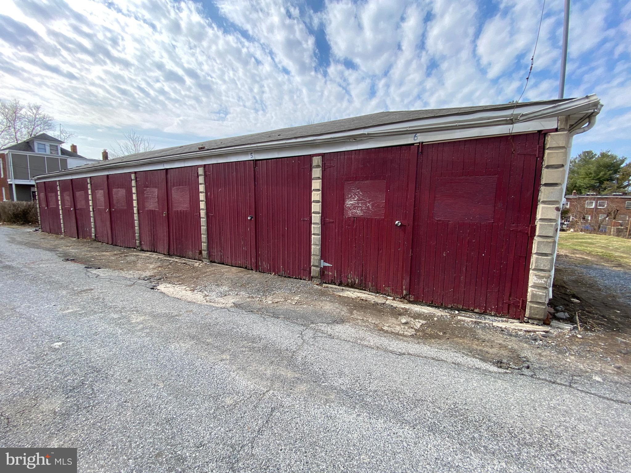 Opportunity to buy a 6 unit storage building in a residential neighborhood. Units can be rented out as they are now, use them for your business's storage needs, or a combination of both. Five of the 6 units are currently rented. Easy Access. Non-climate controlled. Single story concrete block building. Low maintenance operation and strong income make this an attractive investment!