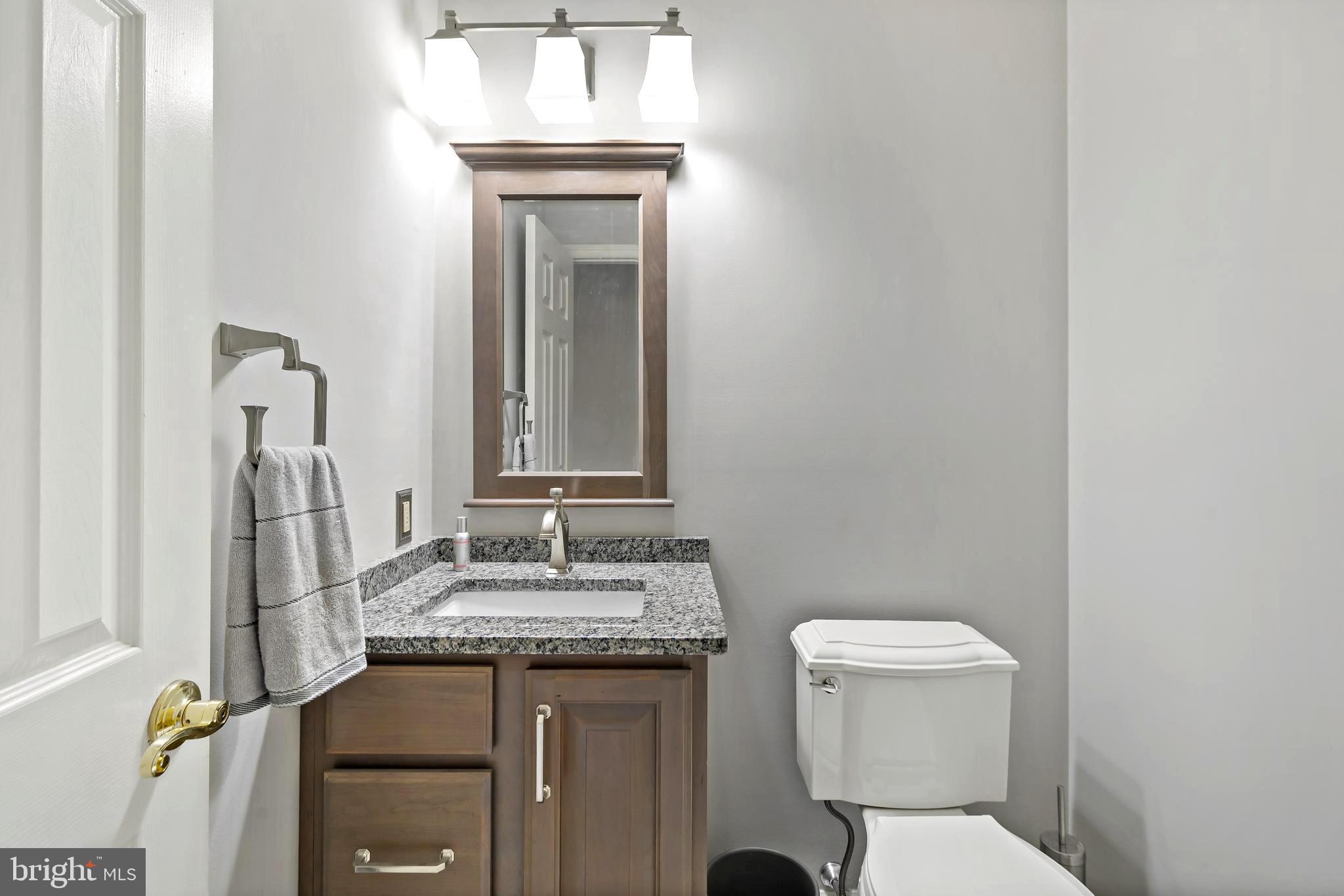 HICKORY TREE ESTS - Residential