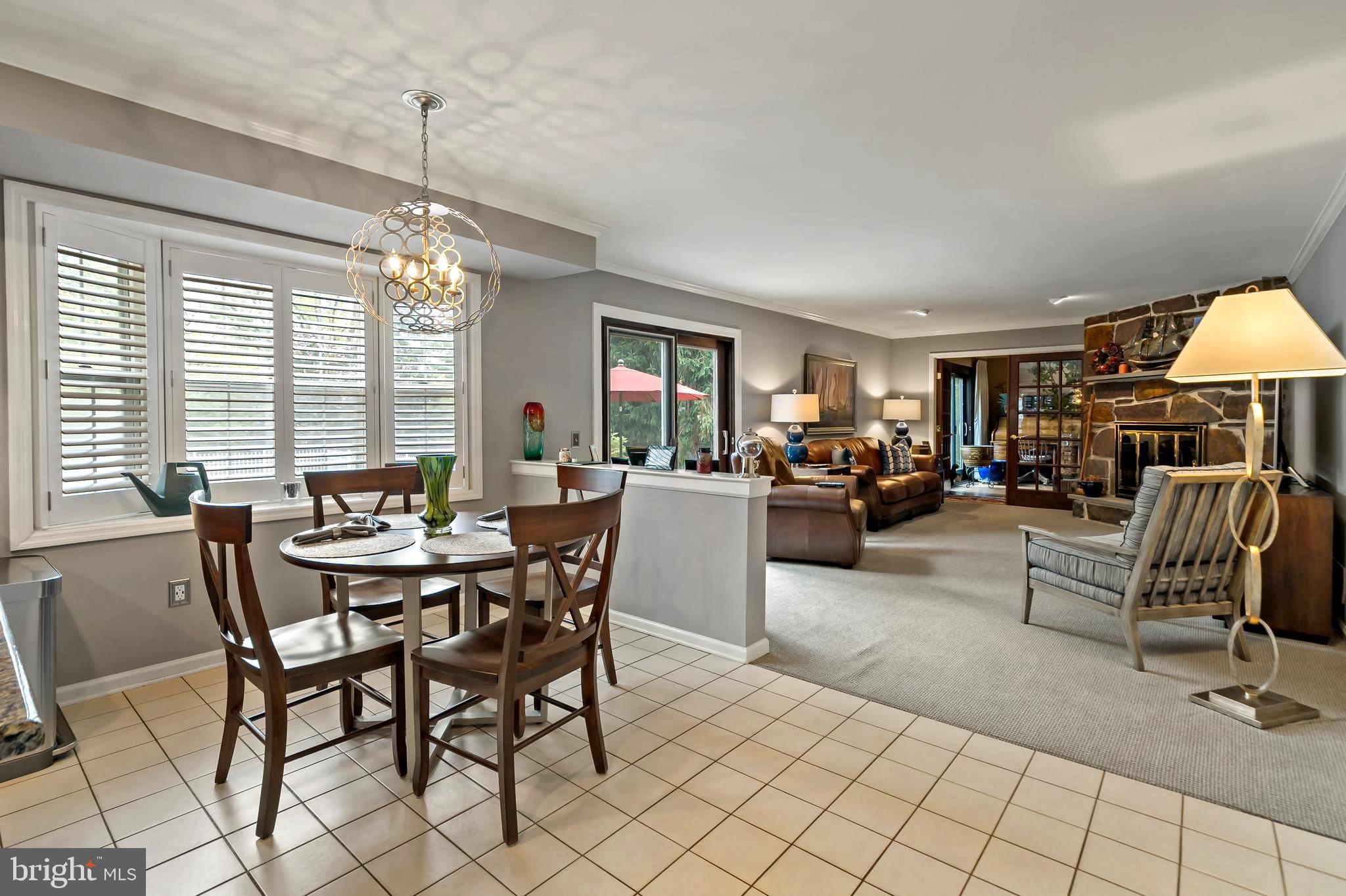 HICKORY TREE ESTS - Residential