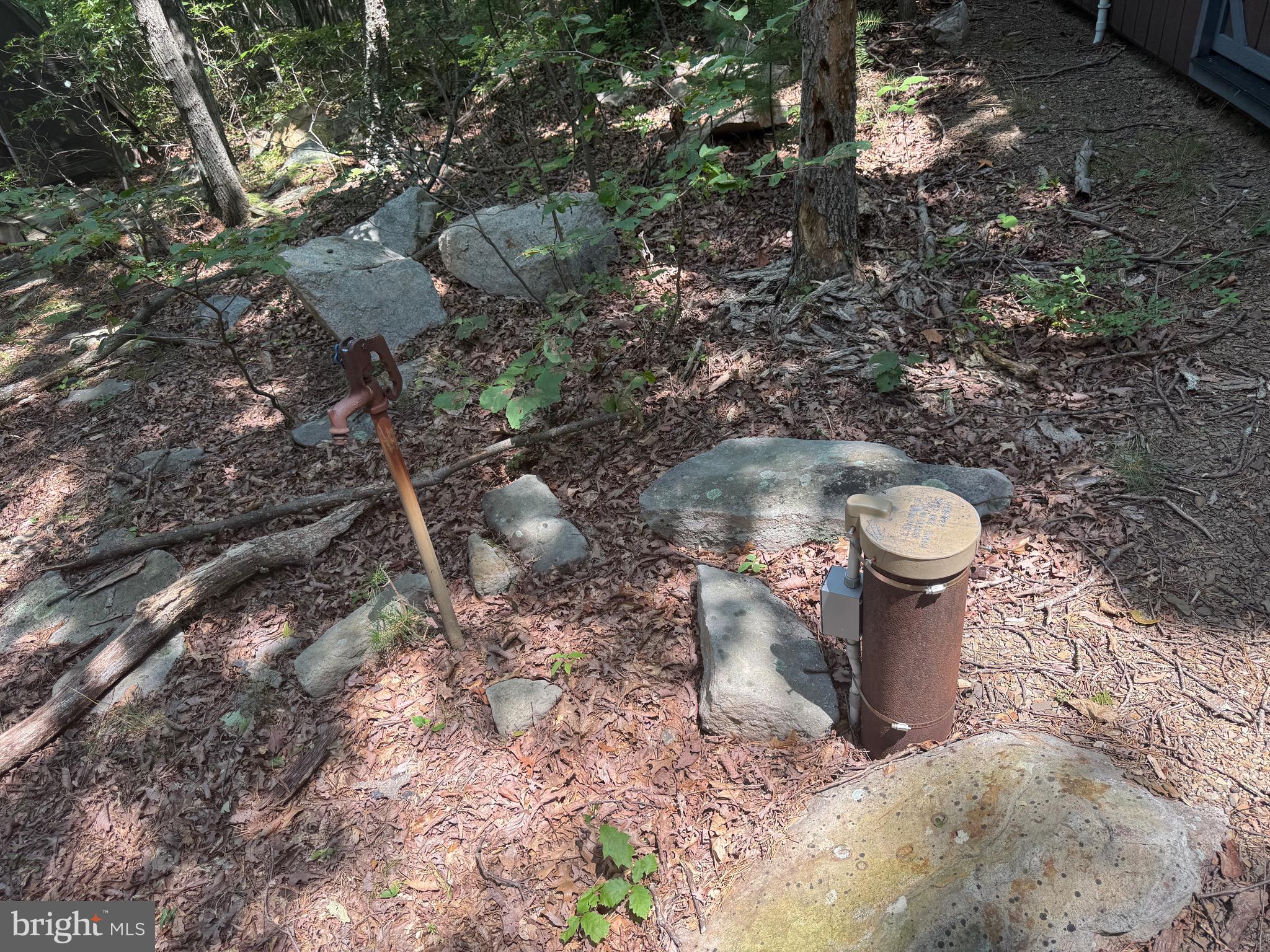 SPRUCE PINE HOLLOW - Residential