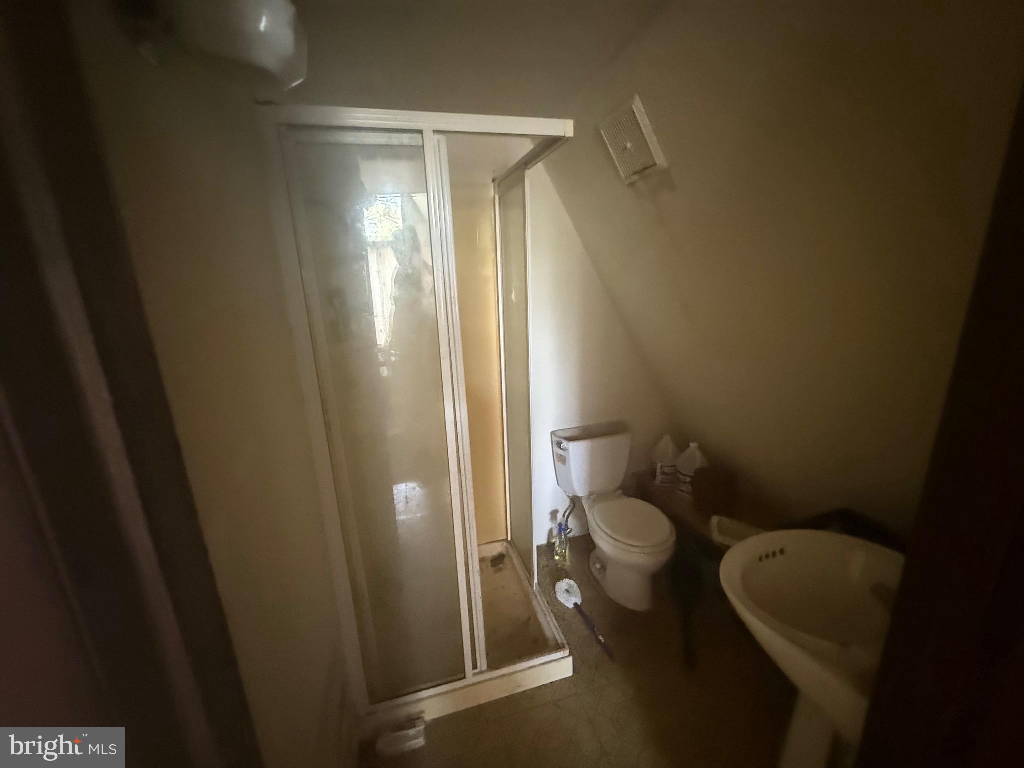 SPRUCE PINE HOLLOW - Residential