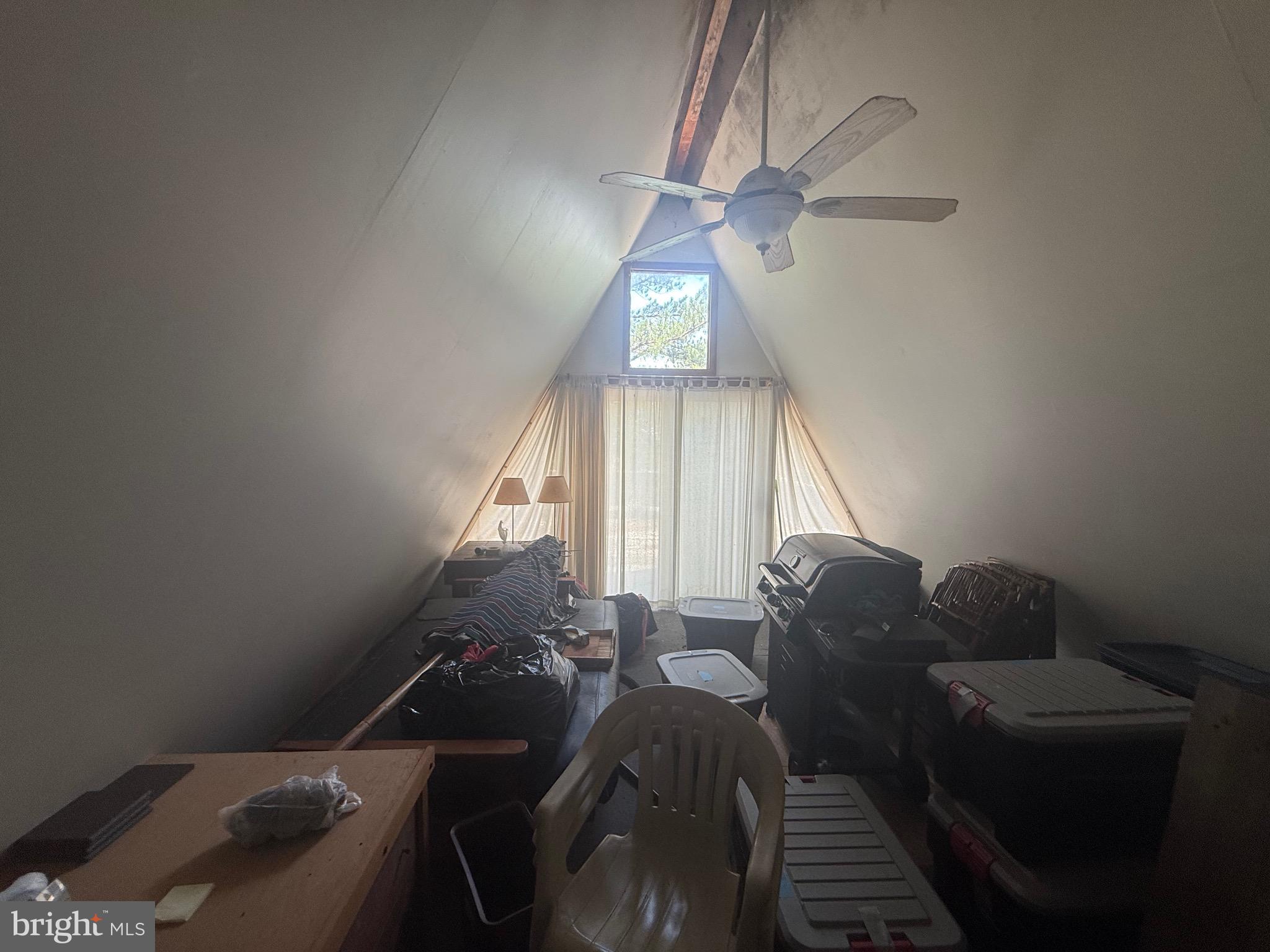 SPRUCE PINE HOLLOW - Residential