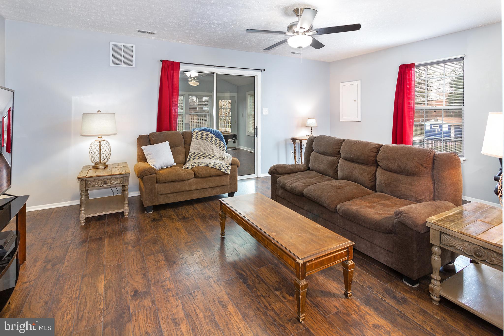 AQUAHART MANOR GARDENS - Residential