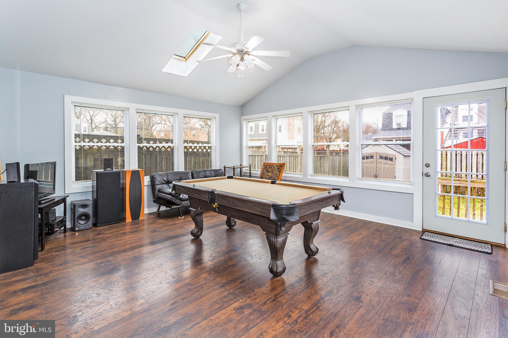 AQUAHART MANOR GARDENS - Residential