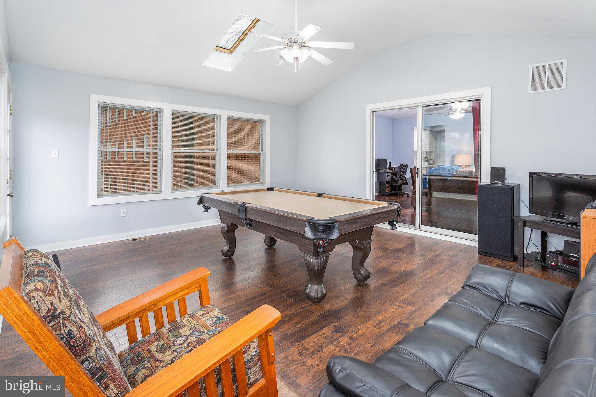 AQUAHART MANOR GARDENS - Residential