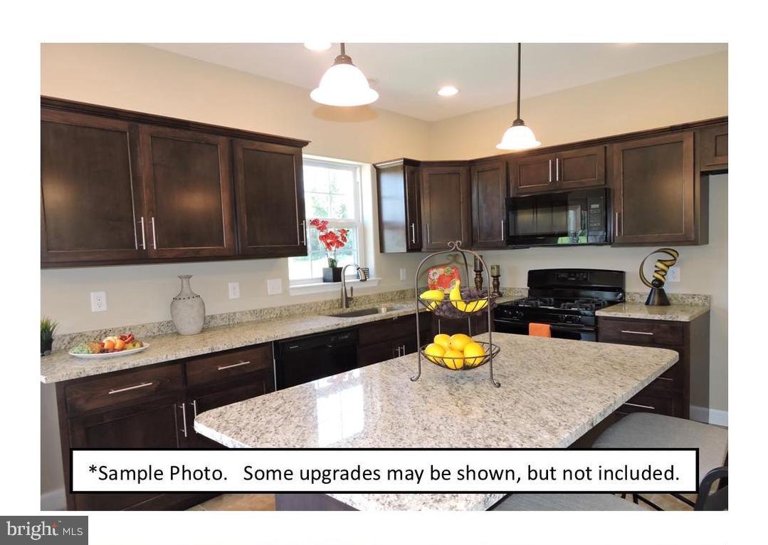 GRANBURY MANOR ESTATES - Residential