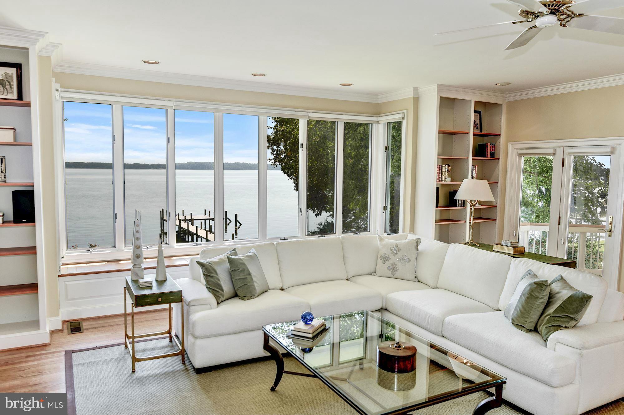 HALLOWING POINT RIVER ESTATES - Residential