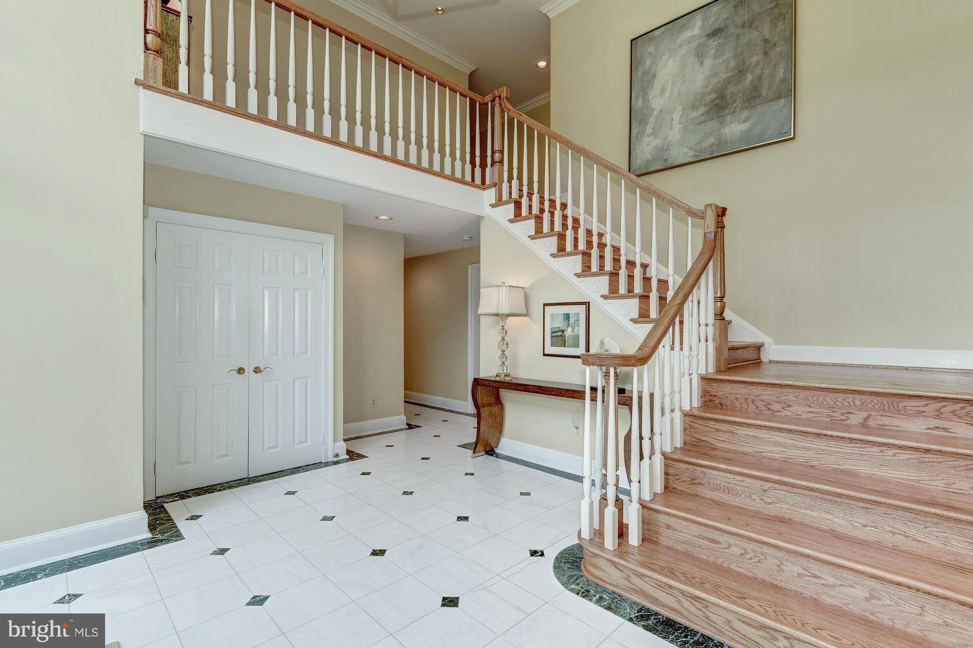 HALLOWING POINT RIVER ESTATES - Residential