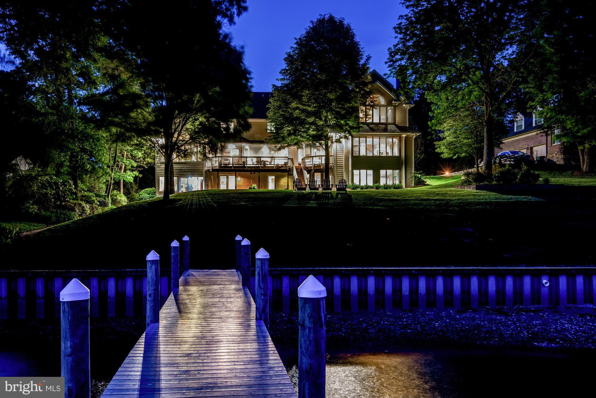 HALLOWING POINT RIVER ESTATES - Residential