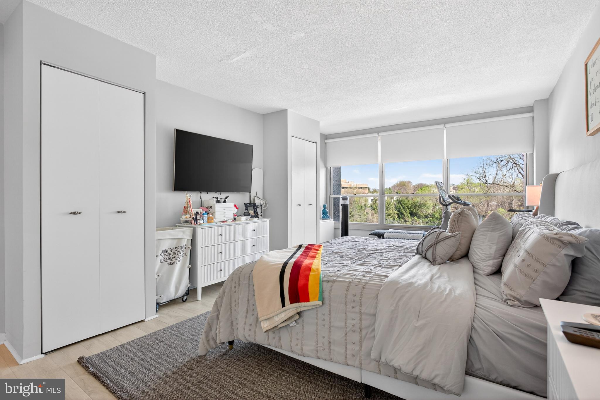 GREEN HILL - Residential