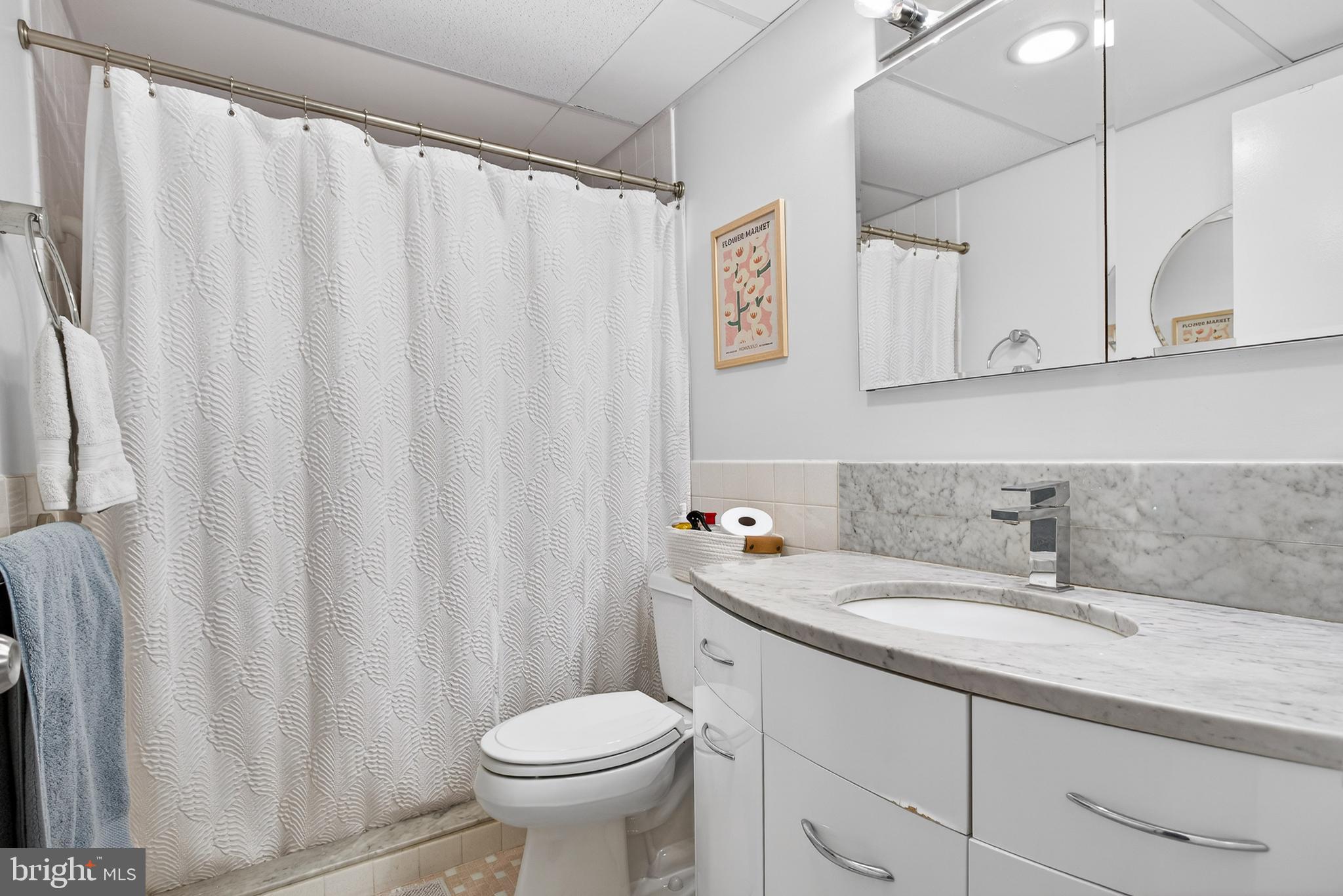 GREEN HILL - Residential