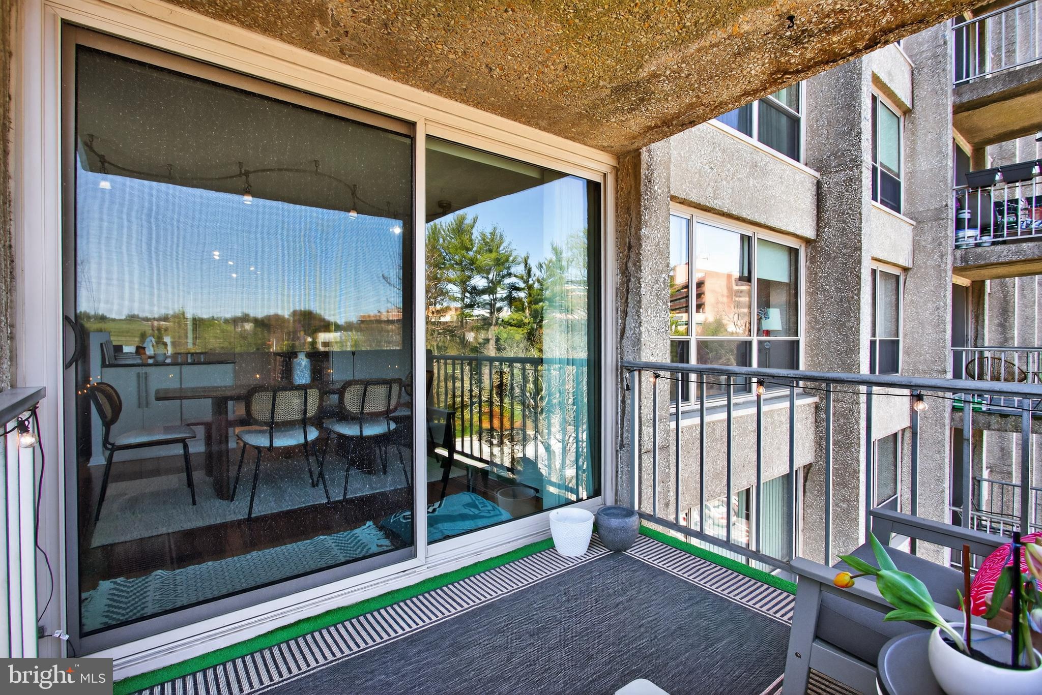 GREEN HILL - Residential