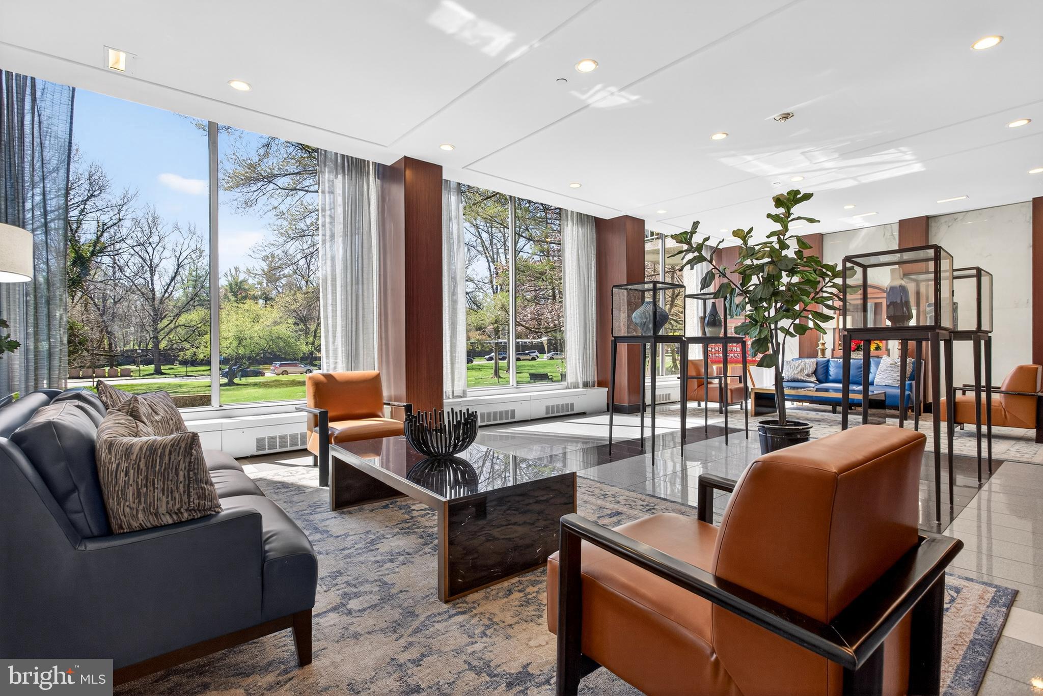 GREEN HILL - Residential