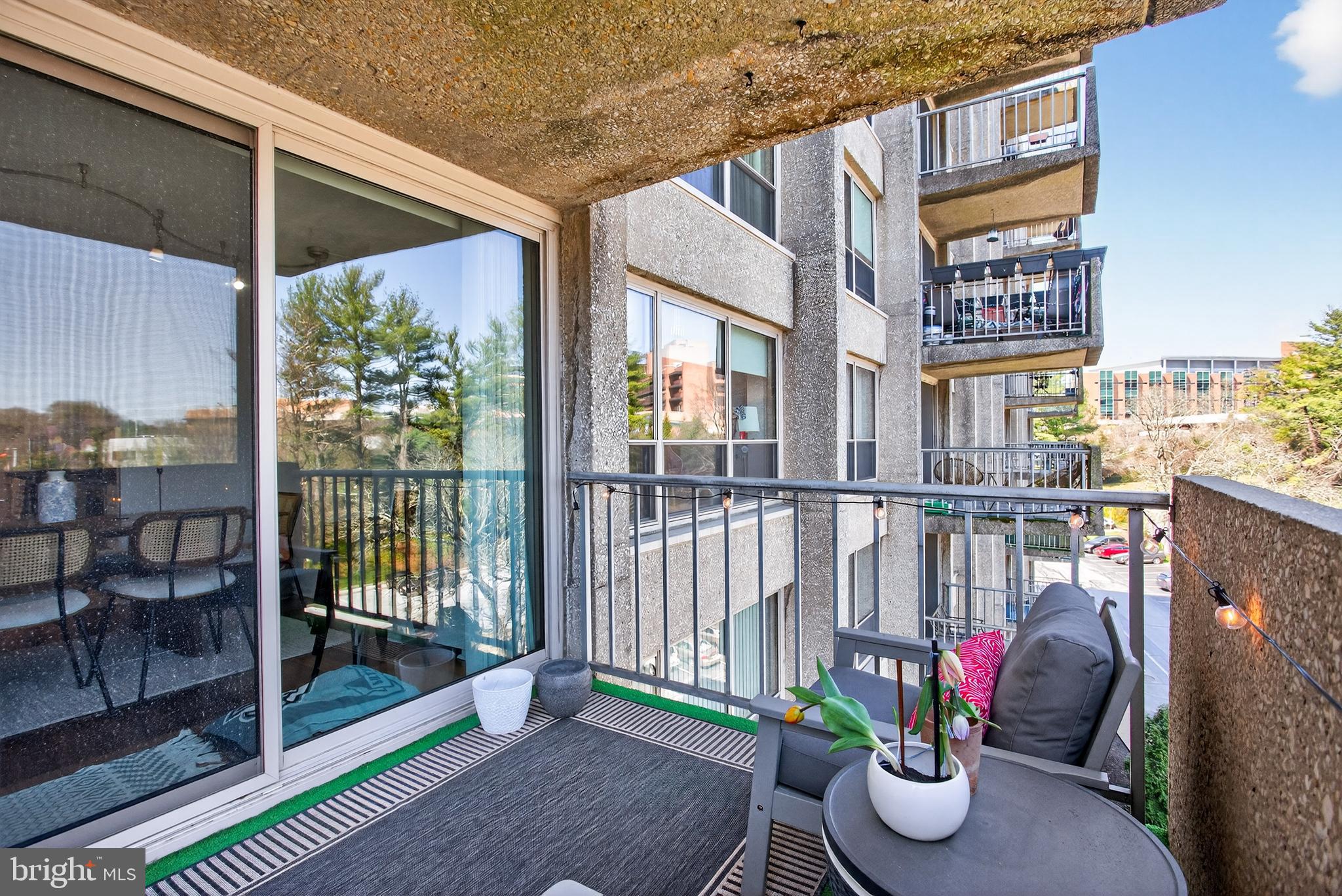 GREEN HILL - Residential