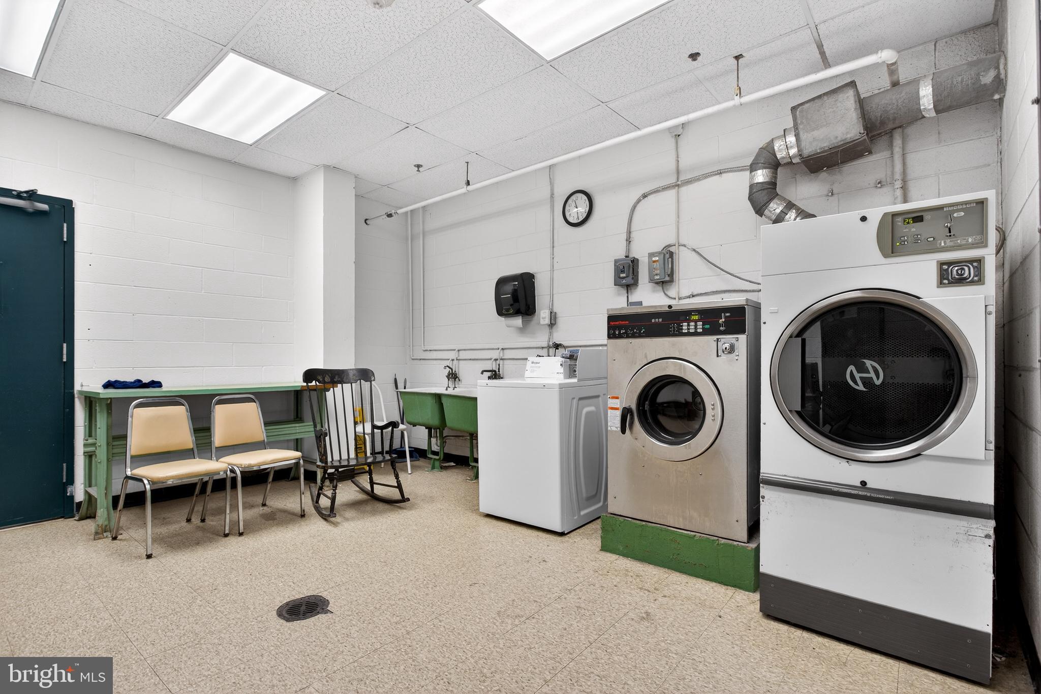 GREEN HILL - Residential