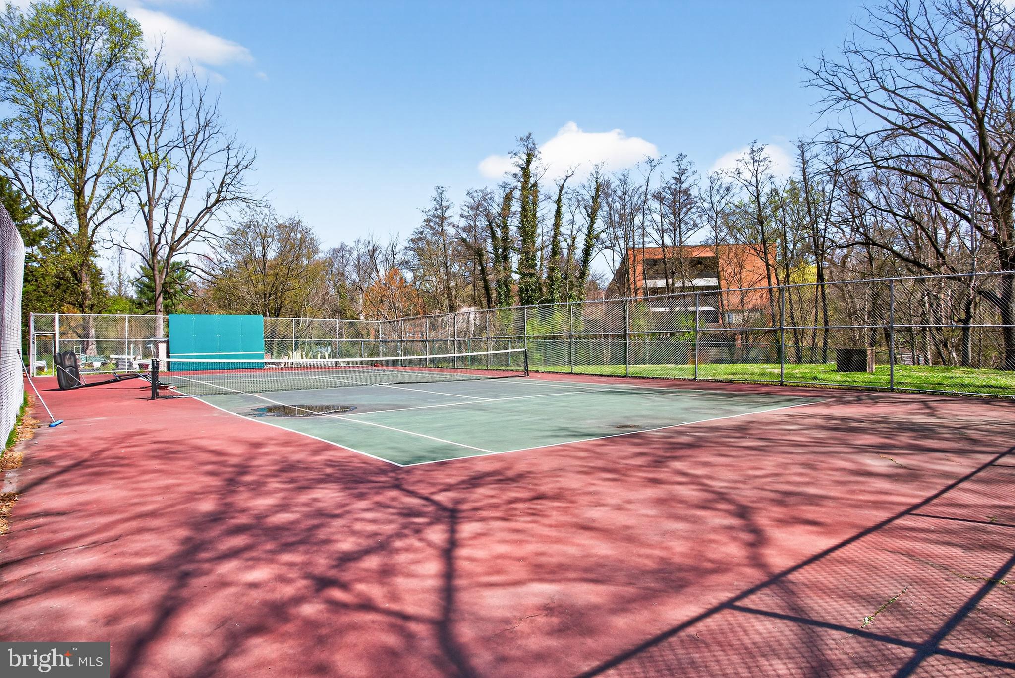 GREEN HILL - Residential