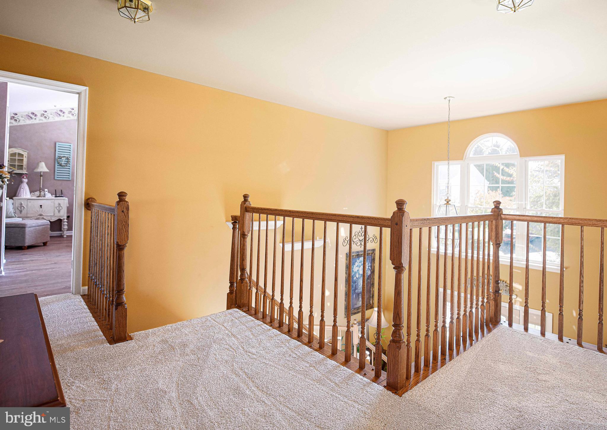 AMYCLAE EAST - Residential