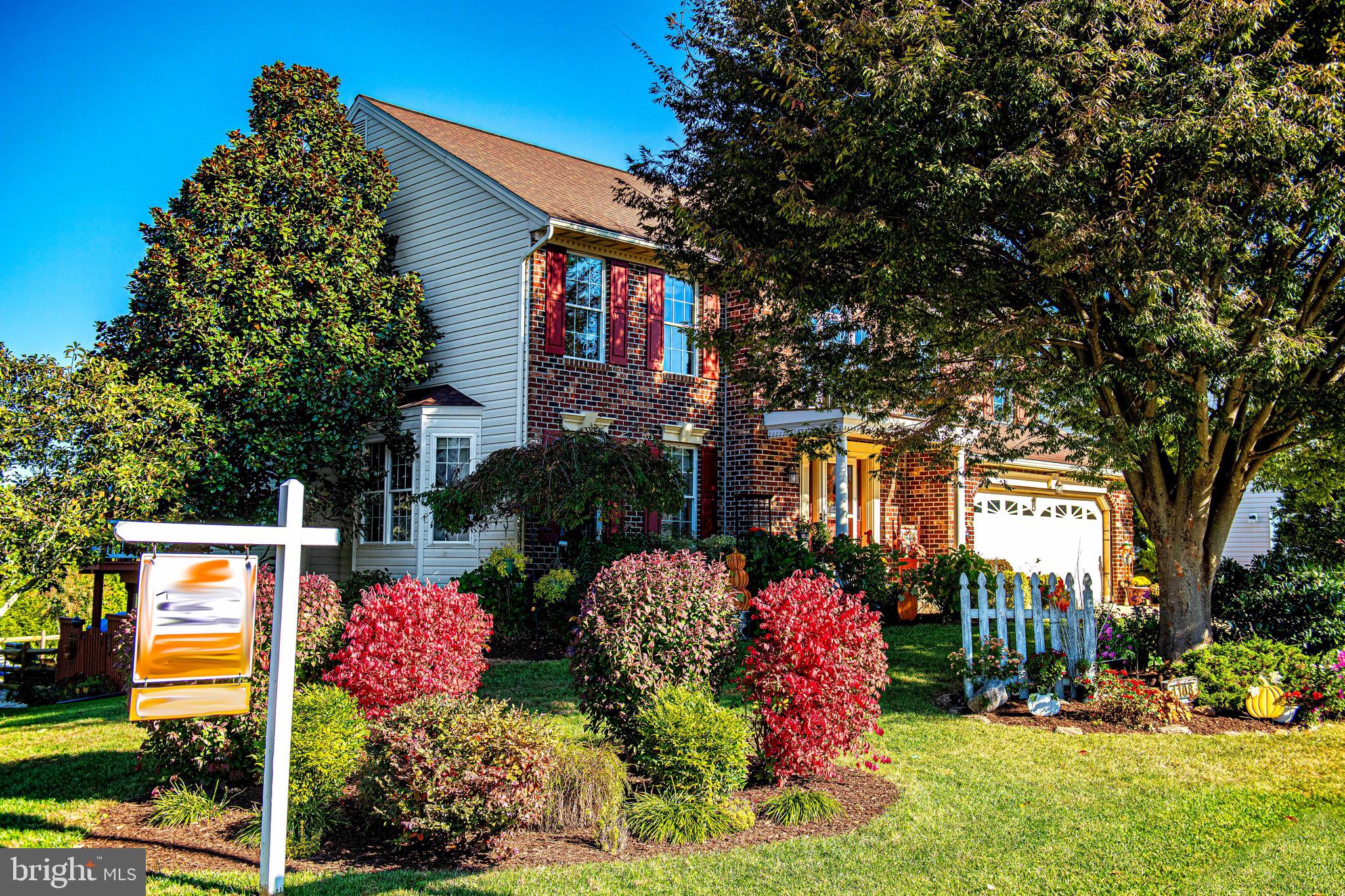 AMYCLAE EAST - Residential