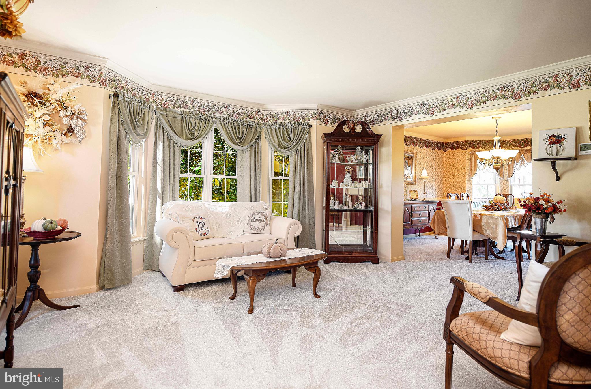 AMYCLAE EAST - Residential